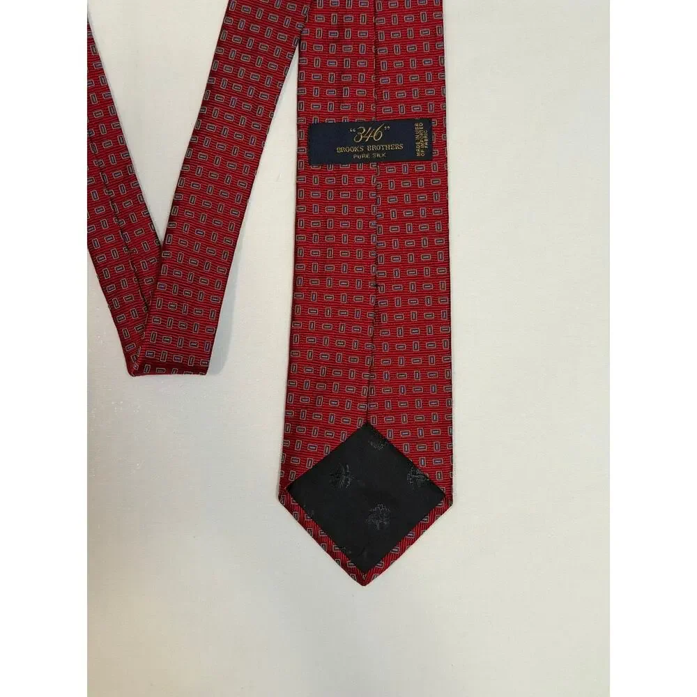 Brooks Brothers Men’s Pure Silk Geometric Tie Made In USA Necktie Classic EUC